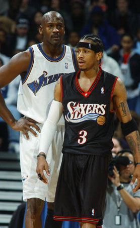 阿隆索：皇马右后卫的选择范围很广；进攻需要全队共同努力（阿隆索：皇马右后卫人选充足，进攻须全队发力）